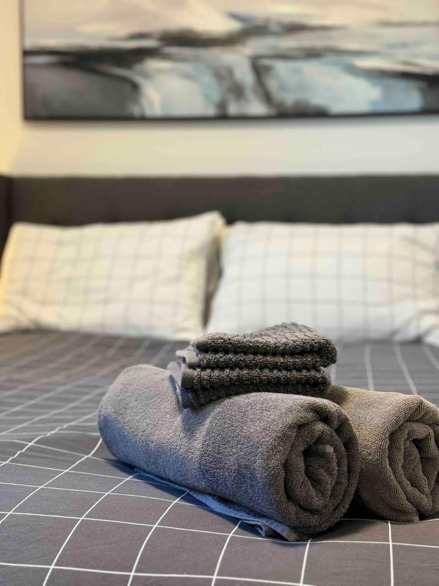 Walking Distance To St Boniface, Easy Parking Villa Winnipeg Exterior foto
