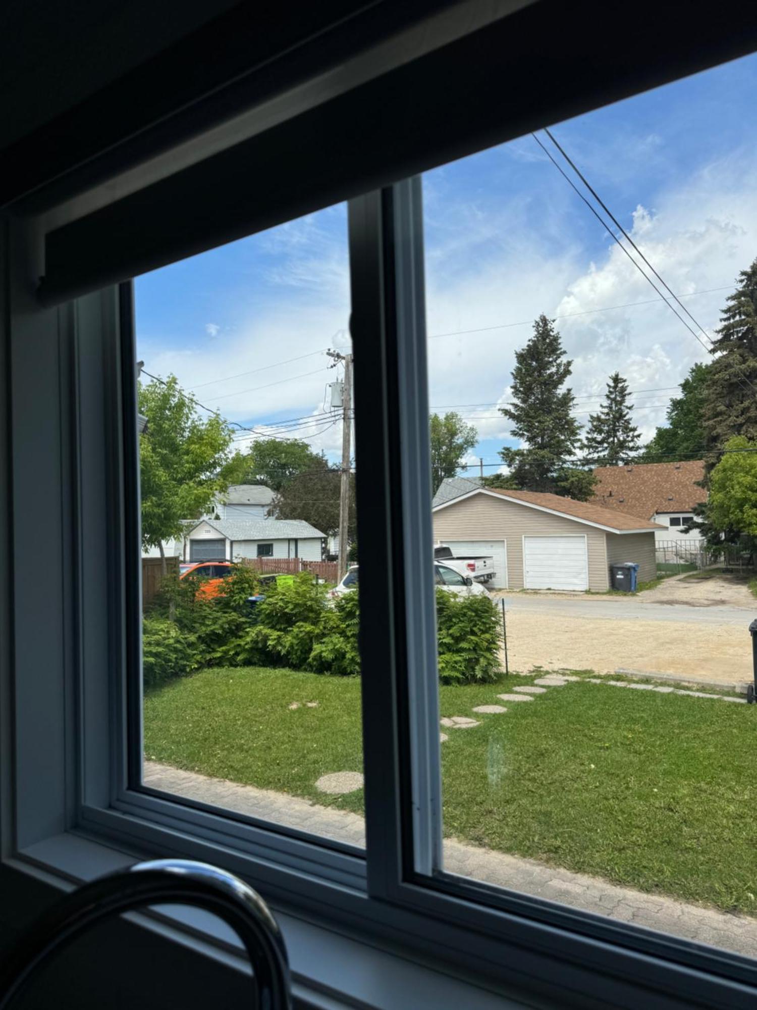 Walking Distance To St Boniface, Easy Parking Villa Winnipeg Exterior foto