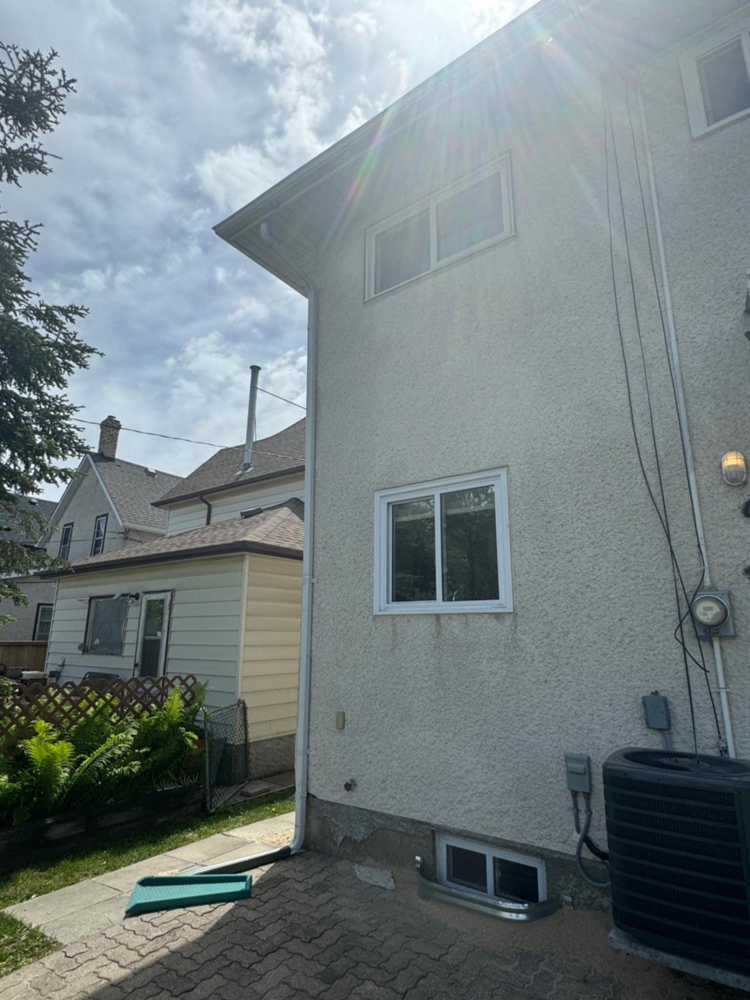 Walking Distance To St Boniface, Easy Parking Villa Winnipeg Exterior foto